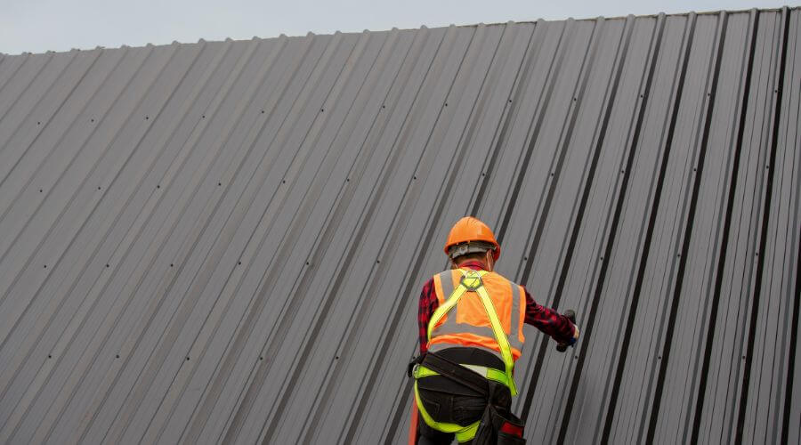 Professional residential roofers in Ennis, TX